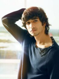 This is how your favourite celebs celebrate Diwali Shantanu