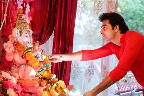 Ganesha exudes positive vibes: Actor Ssharad Malhotra