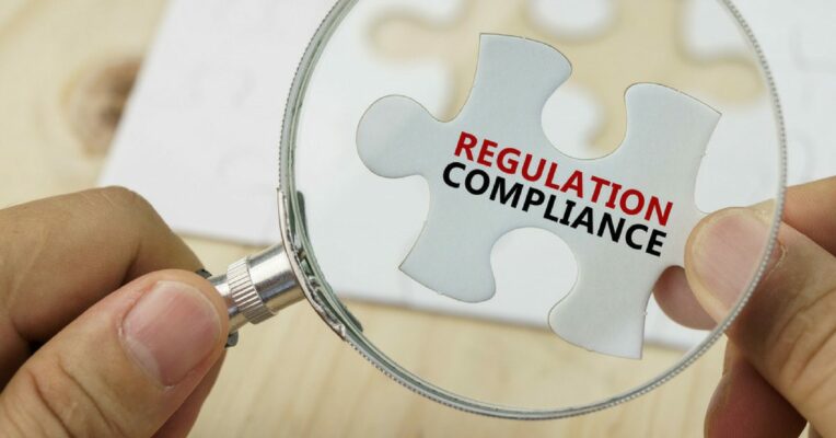 SC gives Bombay HC 2 months, to decide on pleas against RERA