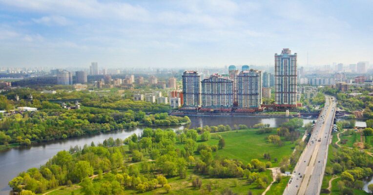 Madras HC seeks report on encroachments on Adyar River