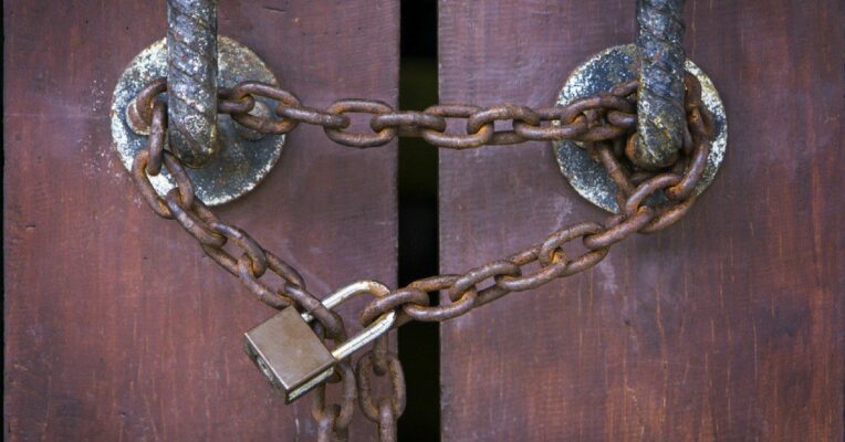 Centre to file reply in SC justifying provision protecting sealing