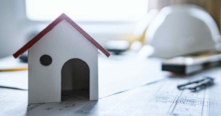 Consider allotting two reserved plots to house displaced people: HC to Maharashtra