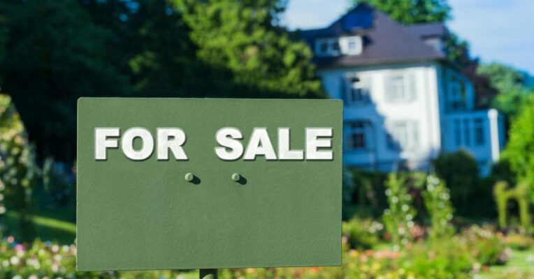 SC gives Sahara time till May 15, 2018, to sell properties in Aamby Valley