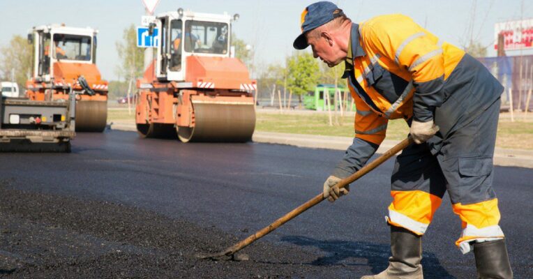 Dispose complaints pertaining to roads within 96 hours: Haryana CM