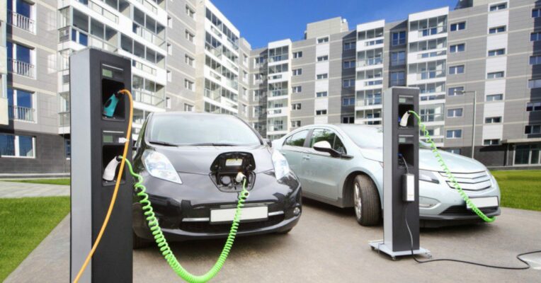 CESC contemplating network of e-charging stations in Kolkata