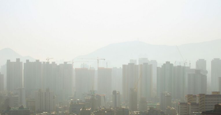 West Bengal asks construction firms to cover sites, to prevent pollution