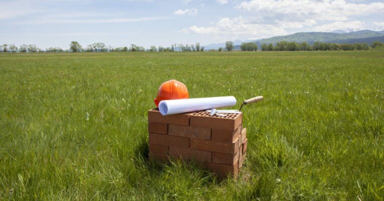 PM Modi launches housing, road and sewerage projects in Solapur, Maharashtra