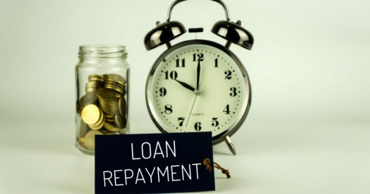 Vijay Mallya gets one more year to pay up for London home