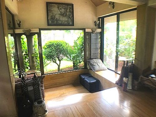 Inside actor Tanuj Virwani’s Lonavala farmhouse