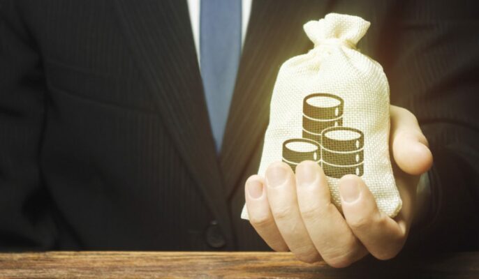 RBI directs HFCs to lend at least 60% of their loans to the housing sector