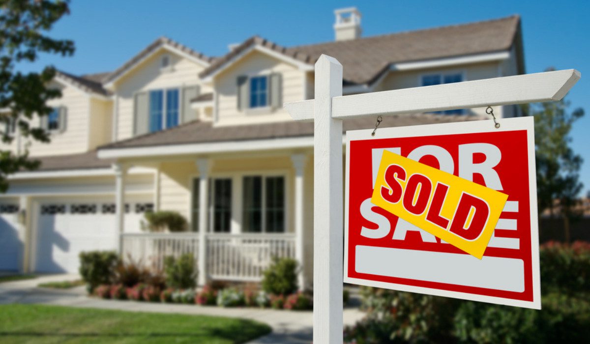 Why hire a real estate agent to sell property?