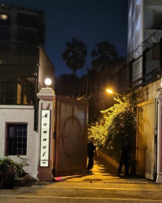 Mannat SRK name plate