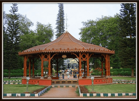 places to visit with friends in bangalore