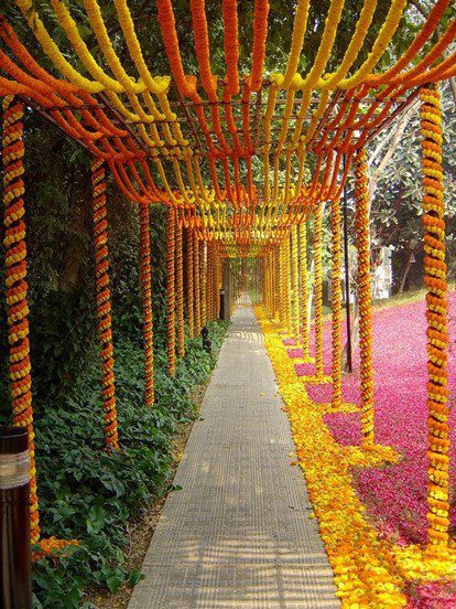 Low-cost simple Haldi decoration ideas and tips for home