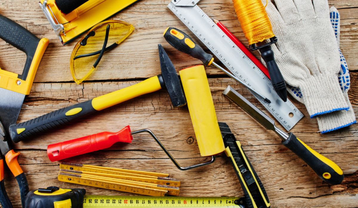 11 Must Have Tools in a Basic Toolkit (Plus 18 advanced tools