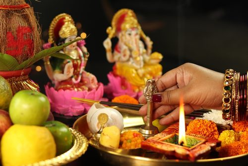 How to perform Diwali Puja this festive season?