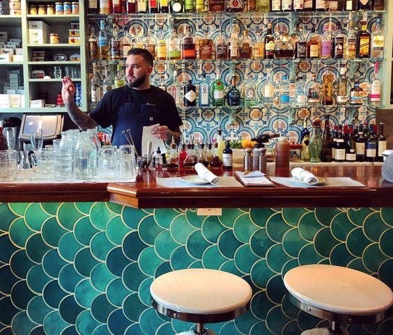 Trendy restaurant wall designs for 2023 5