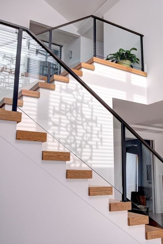 Elegant elevation: Stunning iron railing designs