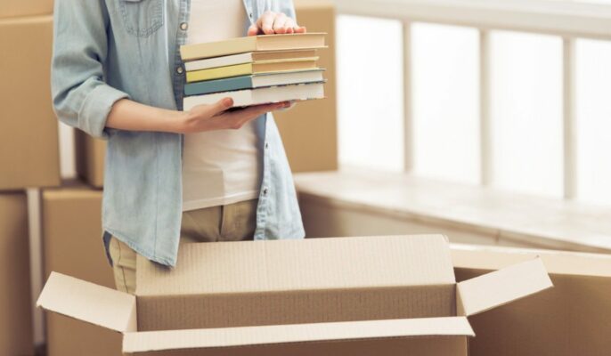 How to pack books for transport?