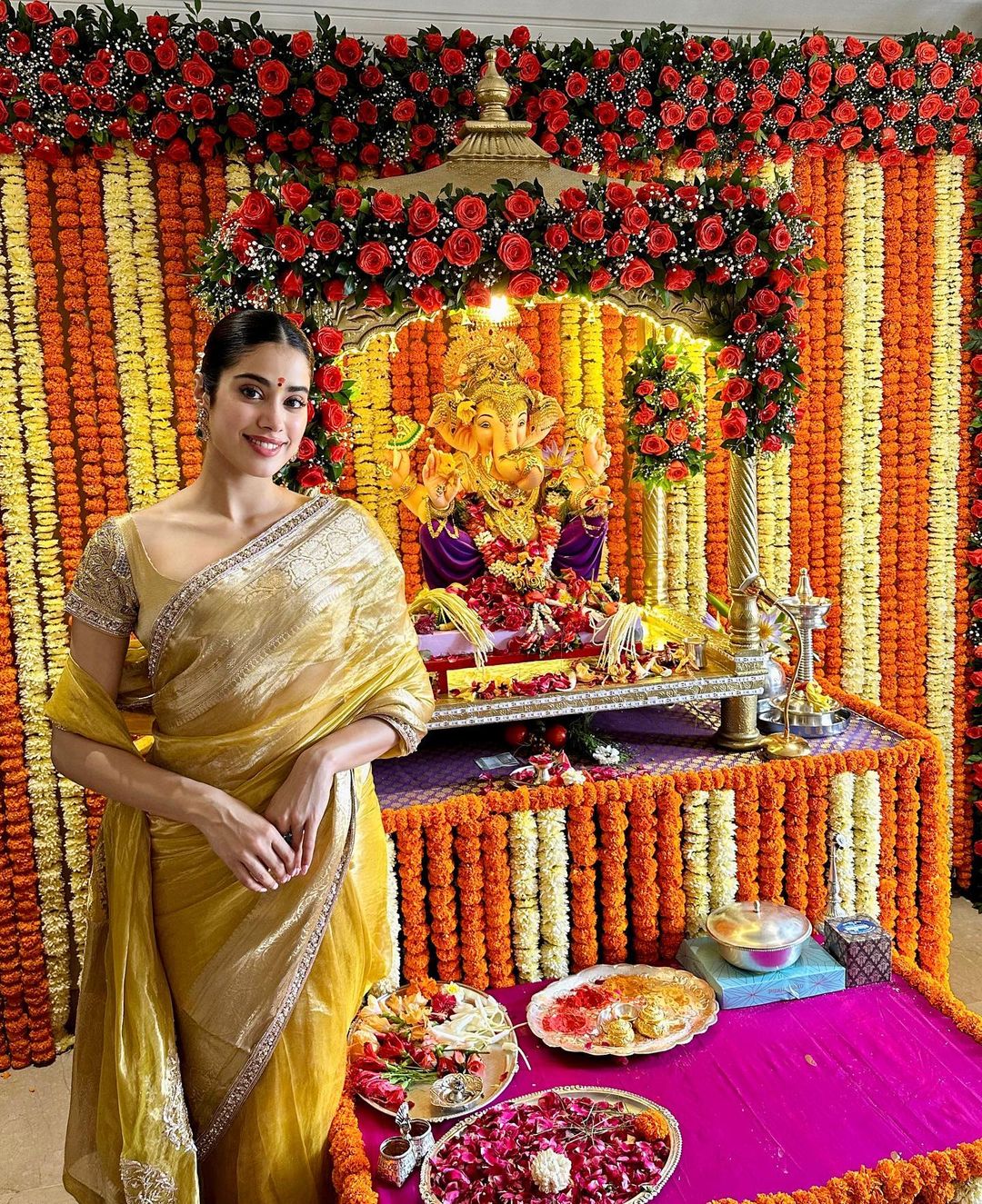 Janhvi Kapoor Ganpati