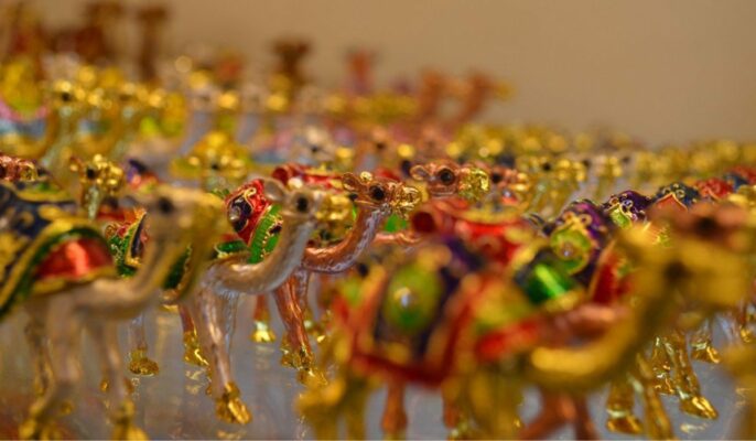 vastu-significance-of-camel-statues