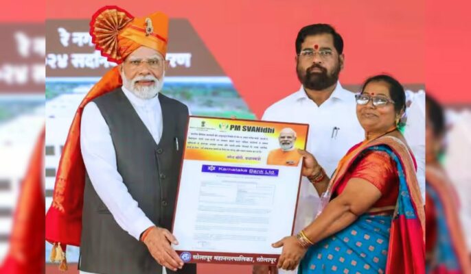 Modi hands over more than 90,000 PMAY-U houses in Maharashtra