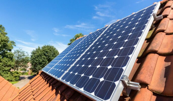Things to know when buying a house with solar panels