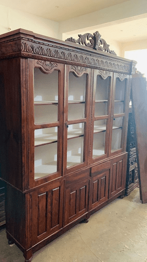 crockery unit design