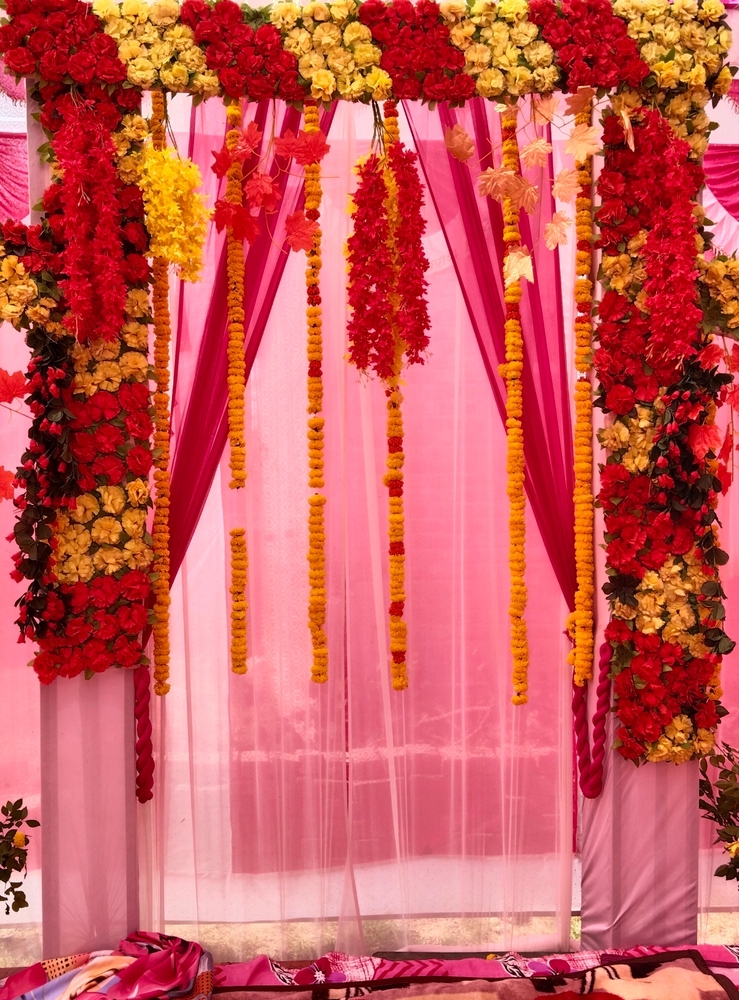 Artificial flower decoration for Ganpati at home: Top 30 ideas to explore