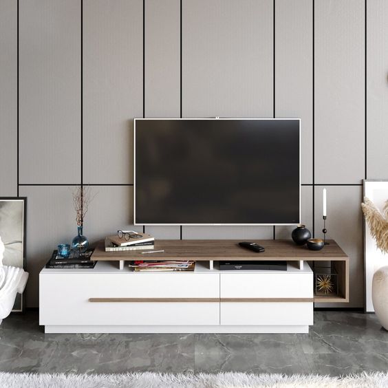 asymmetrical media unit