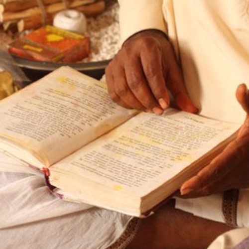 Top 5 must-have items for your pooja room