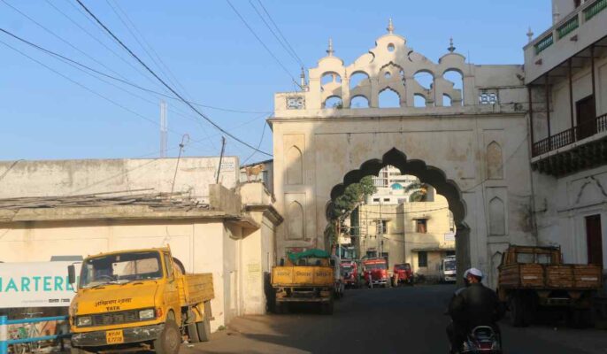 Bhopal’s residential market has transformed in recent years with the growth of modern housing projects offering budget-friendly and premium homes. In this guide, we list the top localities in Bhopal for renting a house.